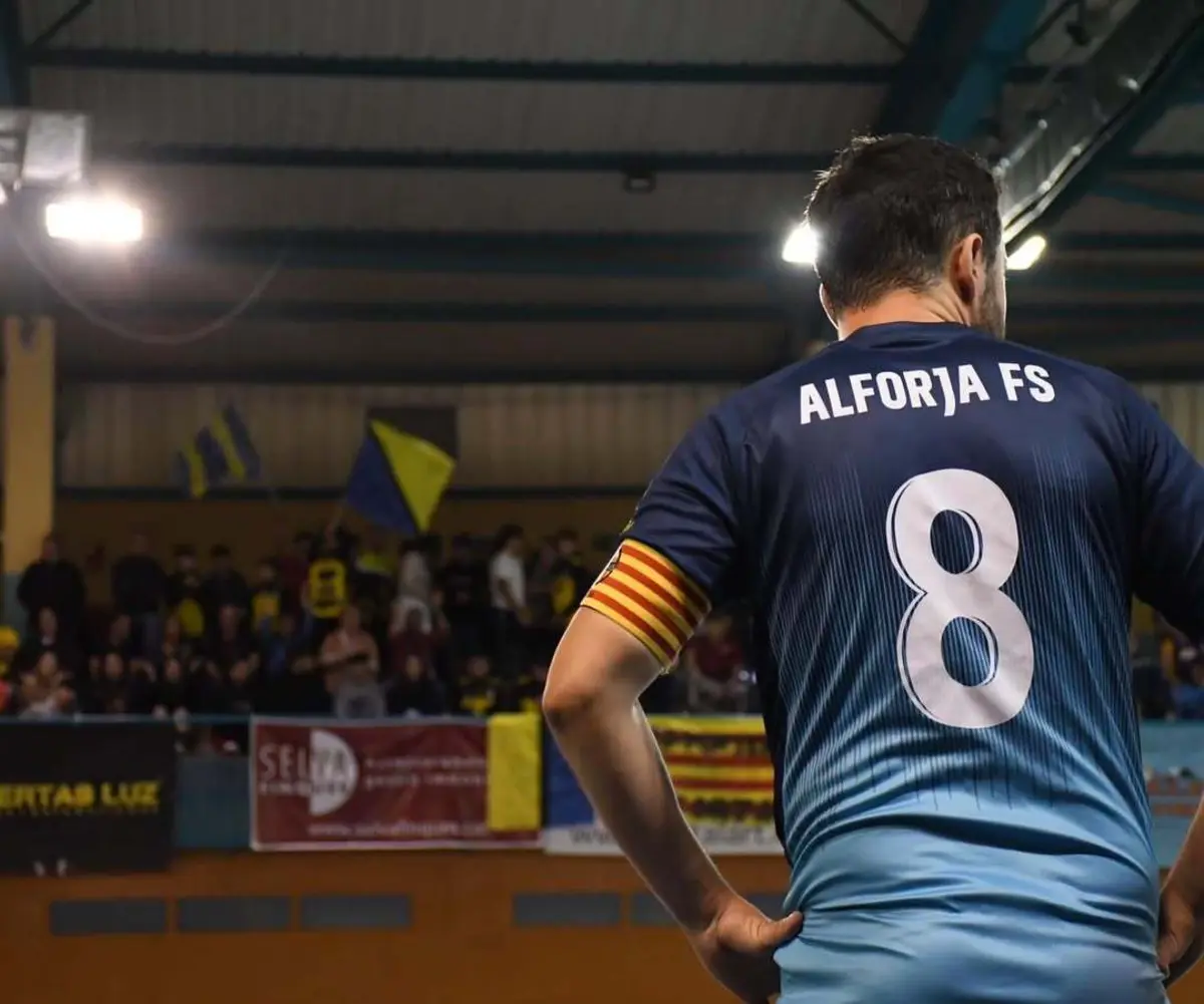 Imagem de contexto do artigo Jogador de futsal morre em livraria com um vidro no abdómen