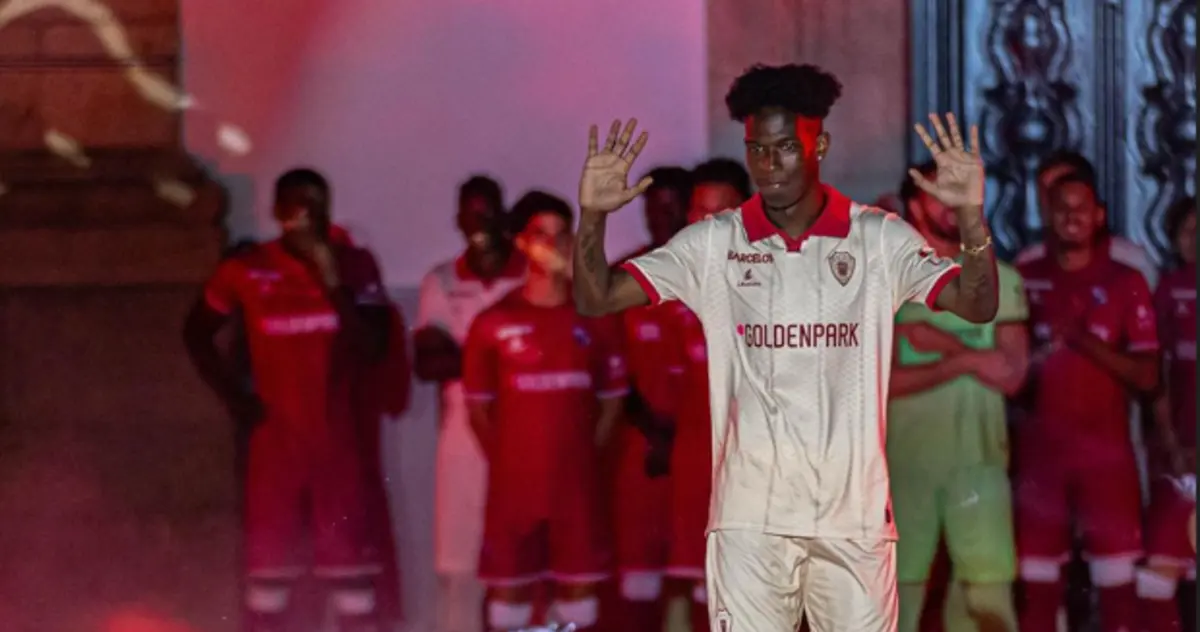 Félix Correia (Reprodução: Instagram do jogador)