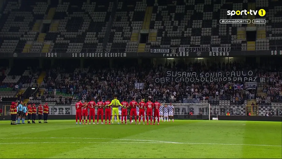 Imagem de contexto do artigo A sentida homenagem às vítimas dos incêndios antes do Boavista-Benfica