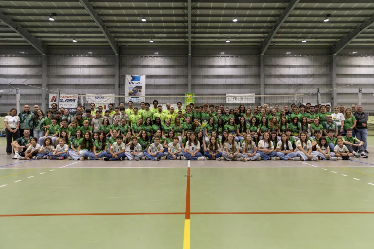 Responsáveis do clube esperam ter as duas equipas seniores na I Divisão dentro de alguns anos. Pedem mais apoios de forma a poderem ser competitivos
( Carlos Carneiro )