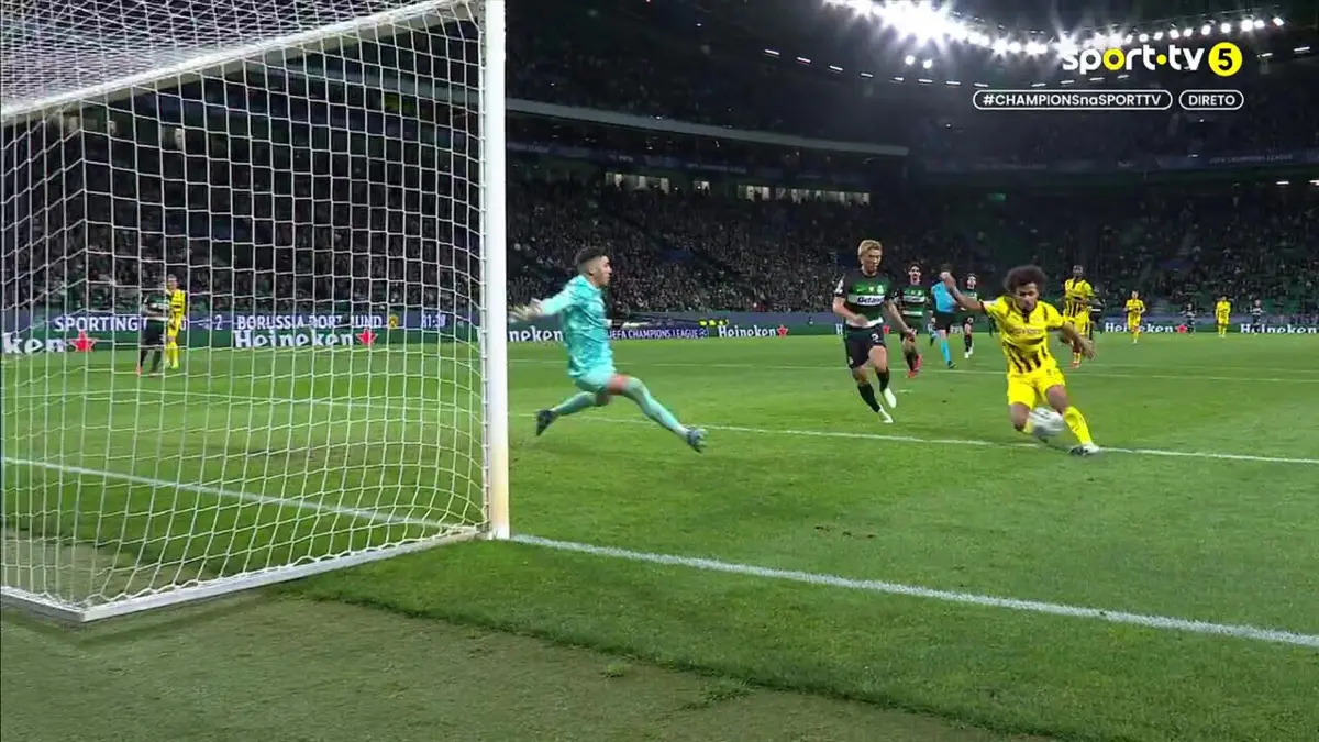 Imagem de contexto do artigo Adeyemi completa vitória do Dortmund na visita ao Sporting: eis o golo