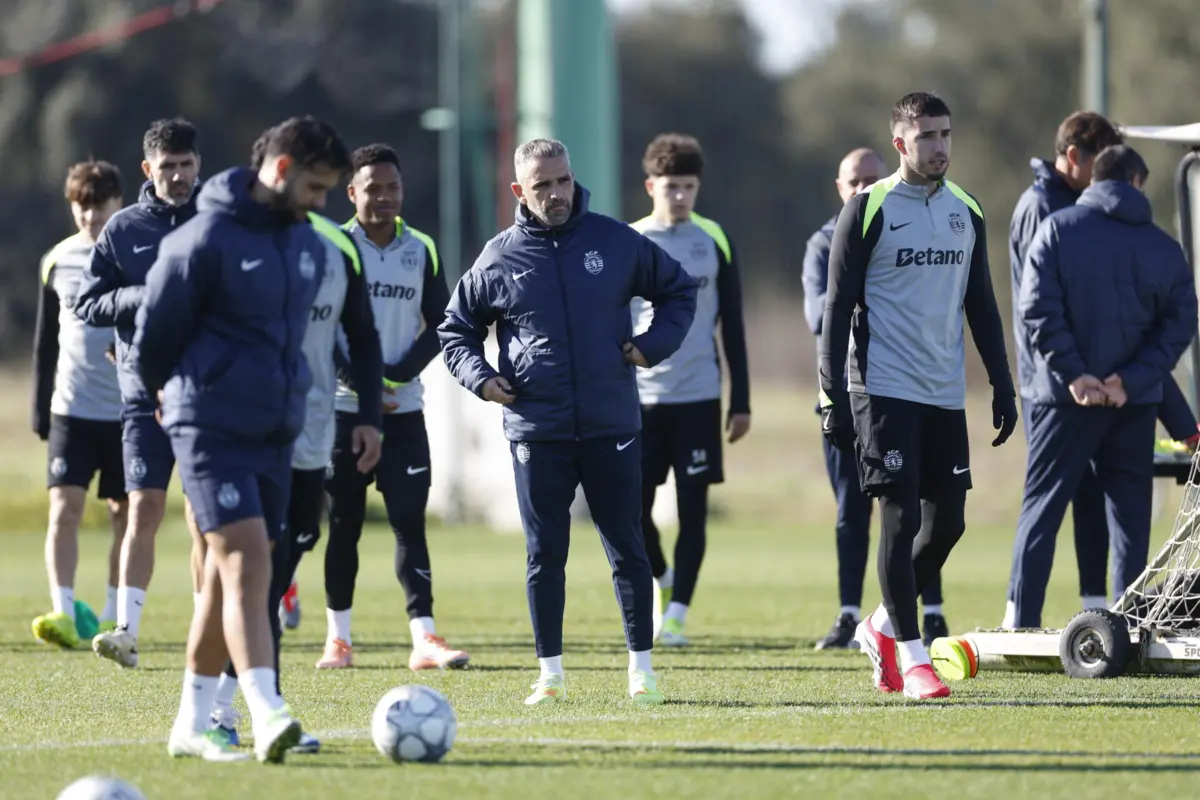 Rui Borges no treino de segunda-feira do Sporting