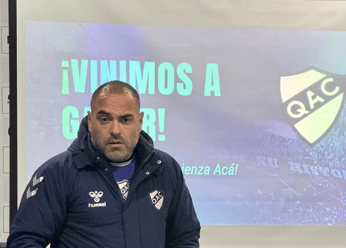 Imagem de contexto do artigo Insólito: Duscher despediu-se, mas voltou para dar o treino... e os jogadores dicidiram em votação