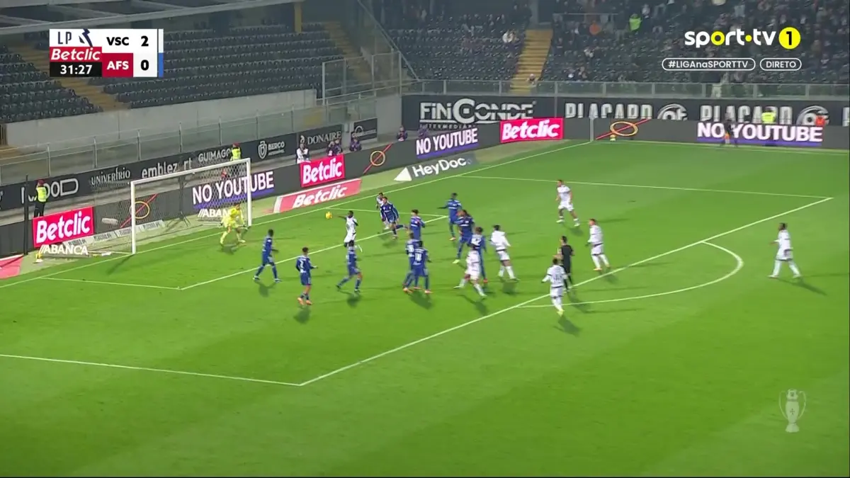 Imagem de contexto do artigo Óscar Rivas e Beni aumentam vantagem do Vitória contra o Aves SAD