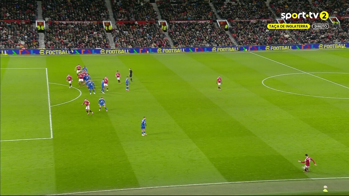 Imagem de contexto do artigo O polémico golo de Maguire nos descontos que decidiu o United-Leicester