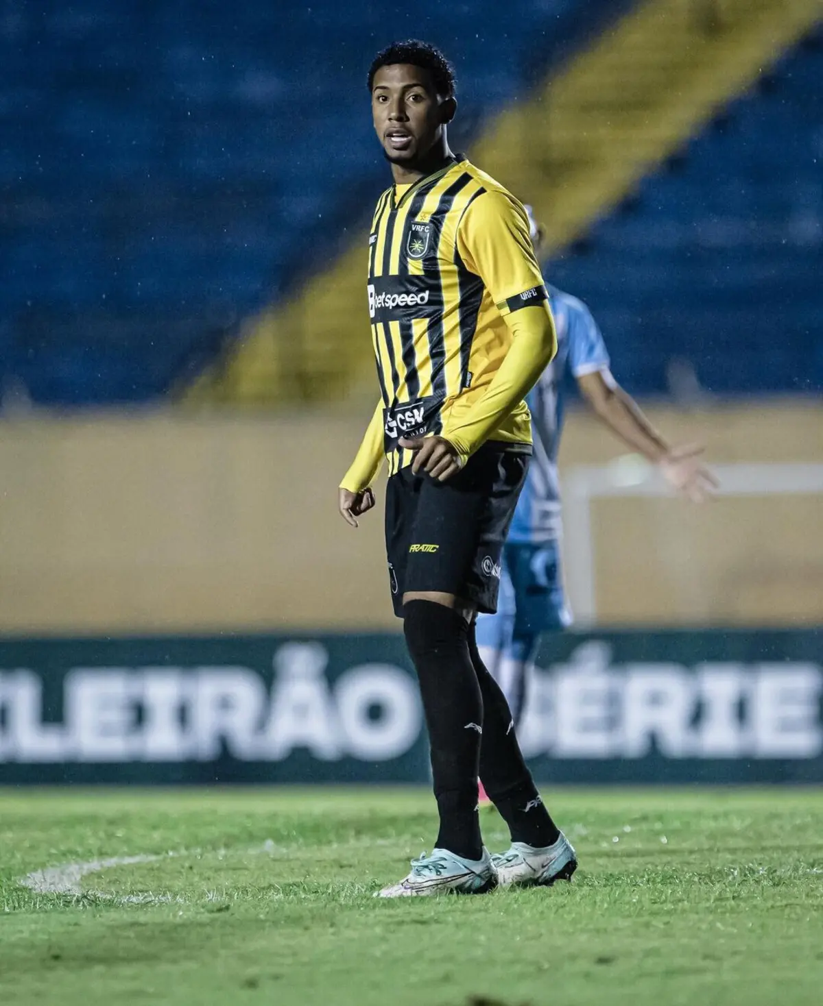 Imagem de contexto do artigo União de Leiria garante médio brasileiro