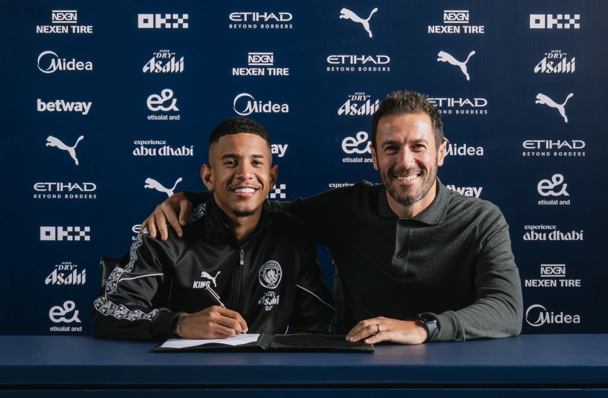 Savinho e Hugo Viana