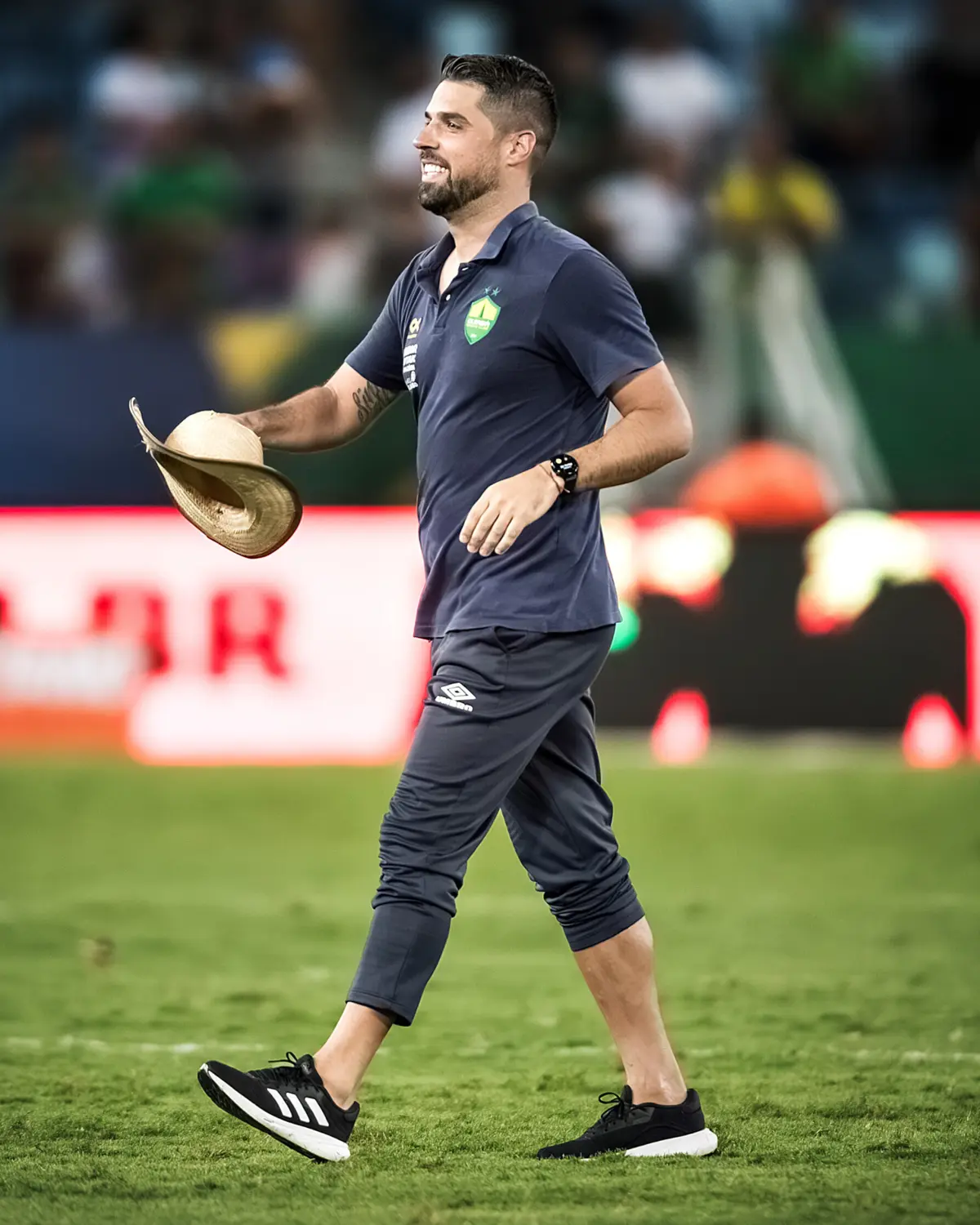 Imagem de contexto do artigo Oficial: Corinthians vai ser treinado por António Oliveira