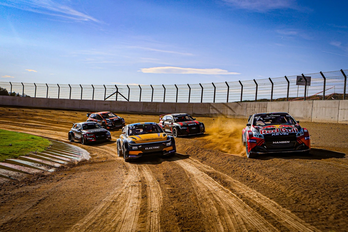 Imagem de contexto do artigo Mundial de Ralicross arranca em Lousada com 37 pilotos e tecnologia mista