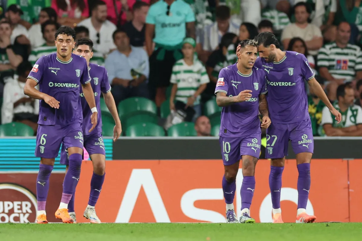 Zalazar marcou no empate (1-1) em casa do Sporting