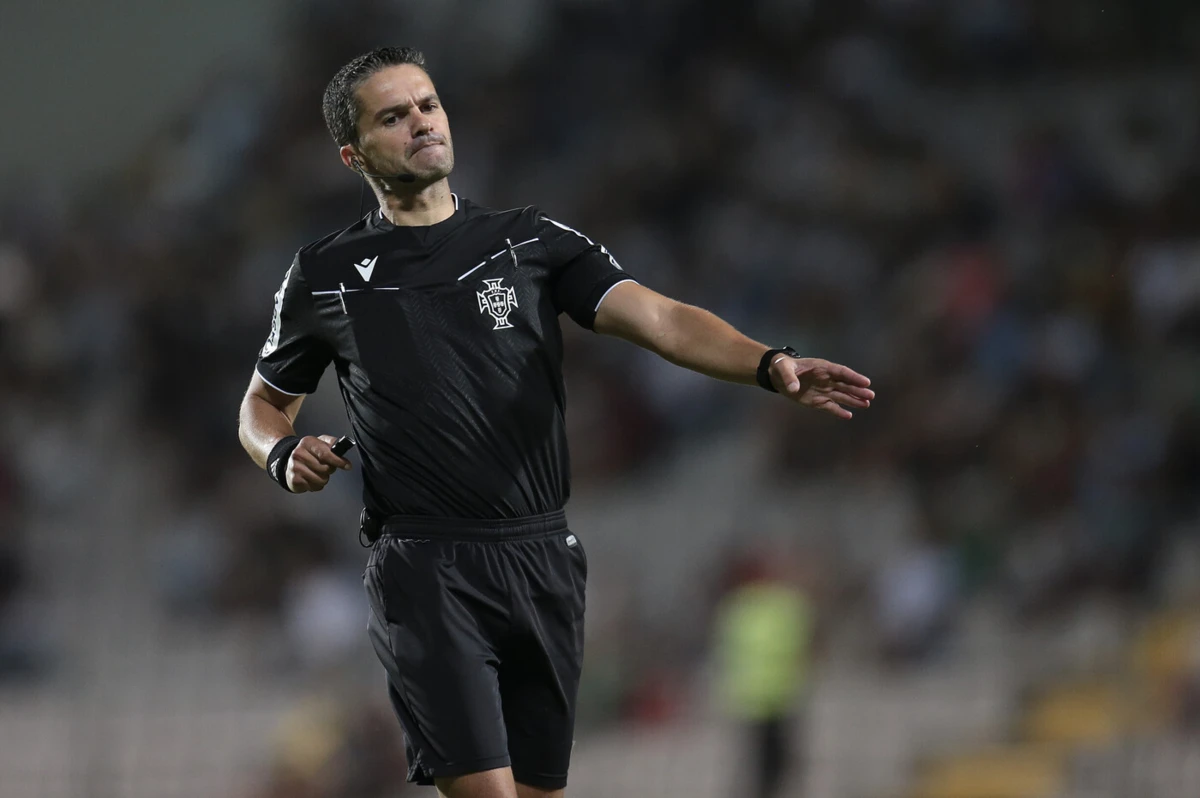 Hélder Malheiro apita o Sporting-Arouca (Créditos: LUSA)