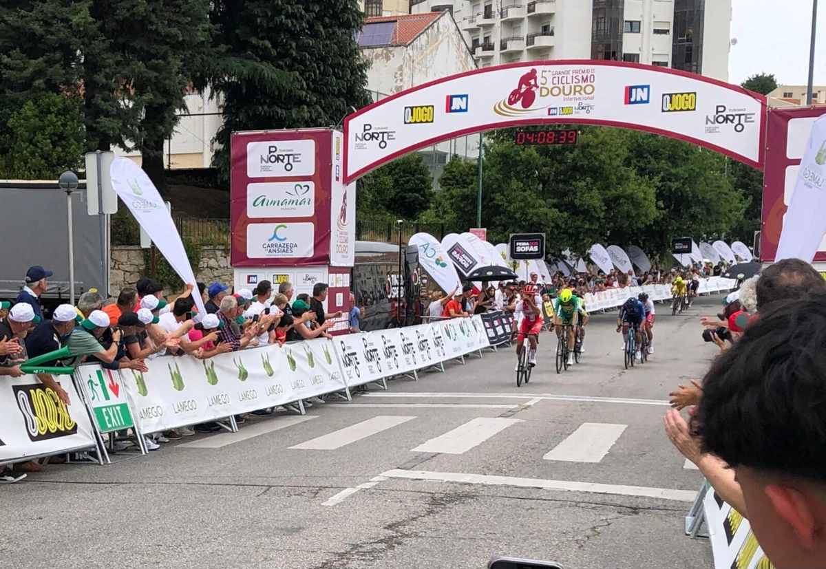 Imagem de contexto do artigo Contte vence última etapa do GP Douro Internacional, Nych triunfa na geral