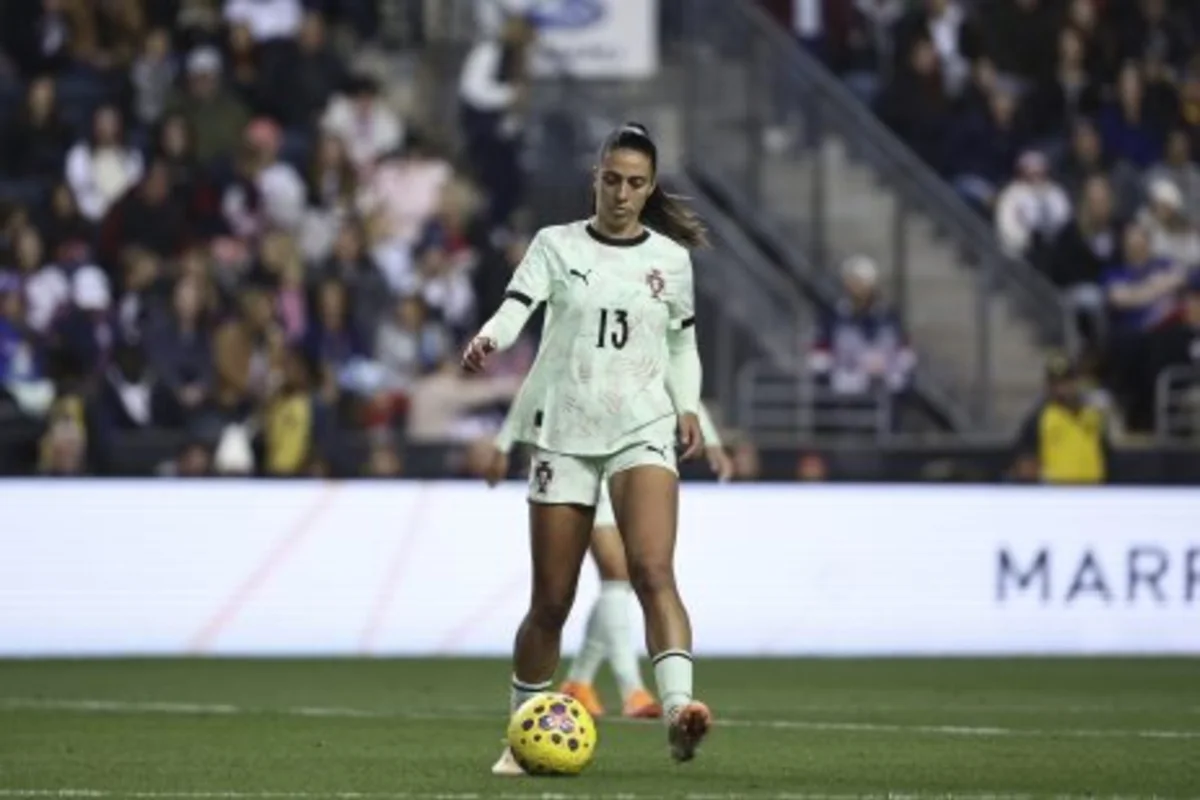 Fátima Pinto está fora das convocadas para o segundo jogo frente aos Estados Unidos por lesão