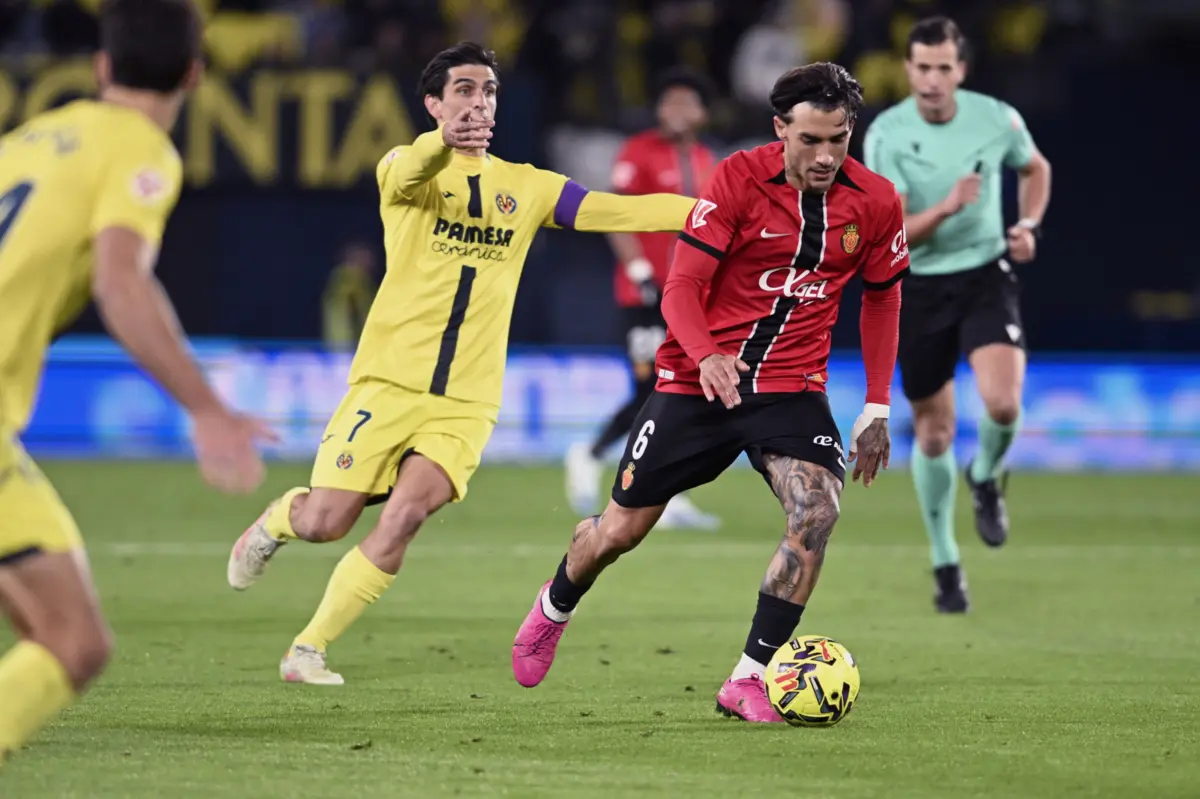 Gerard Moreno e Antonio Sanchez (da esquerda para a direita)