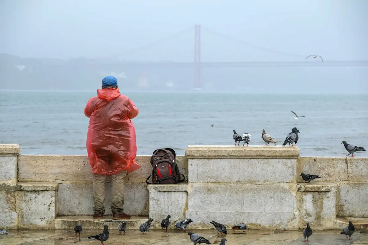 Imagem de contexto do artigo IPMA eleva para 10 os distritos sob aviso amarelo por causa da chuva