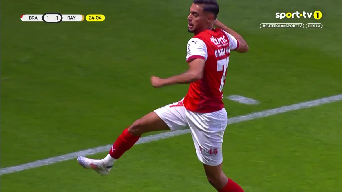 Imagem de contexto do artigo Braga-Rayo Vallecano: Zalazar rouba a bola e reforço Gabri fatura. Veja o golo