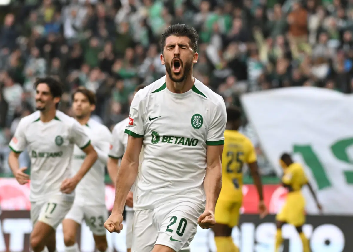 Paulinho vai jogar no Toluca