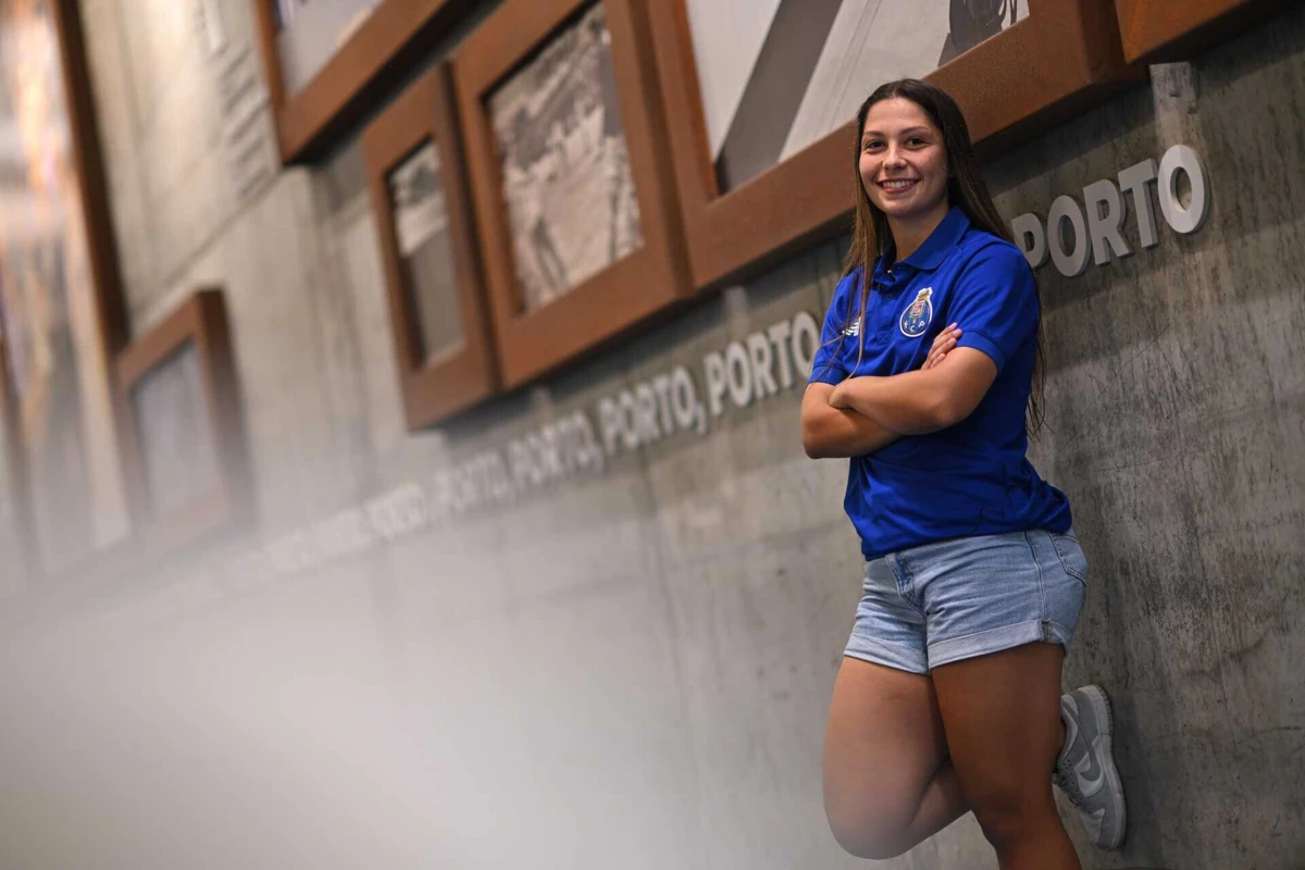 Ema Gonçalves trocou o Valadares Gaia pelo FC Porto, onde será uma das capitãs (Créditos: Pedro Granadeiro)