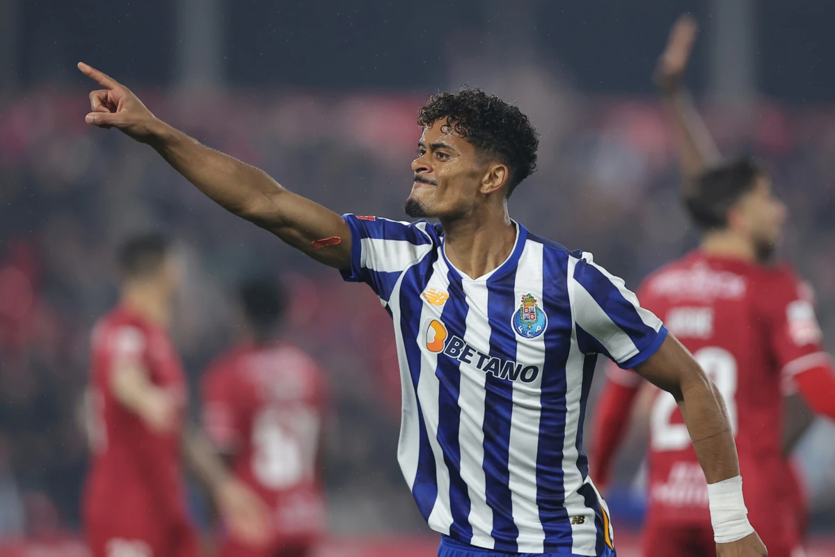 Gonçalo Borges marcou pelo FC Porto em Barcelos (Créditos: Miguel Pereira/Global Imgens)