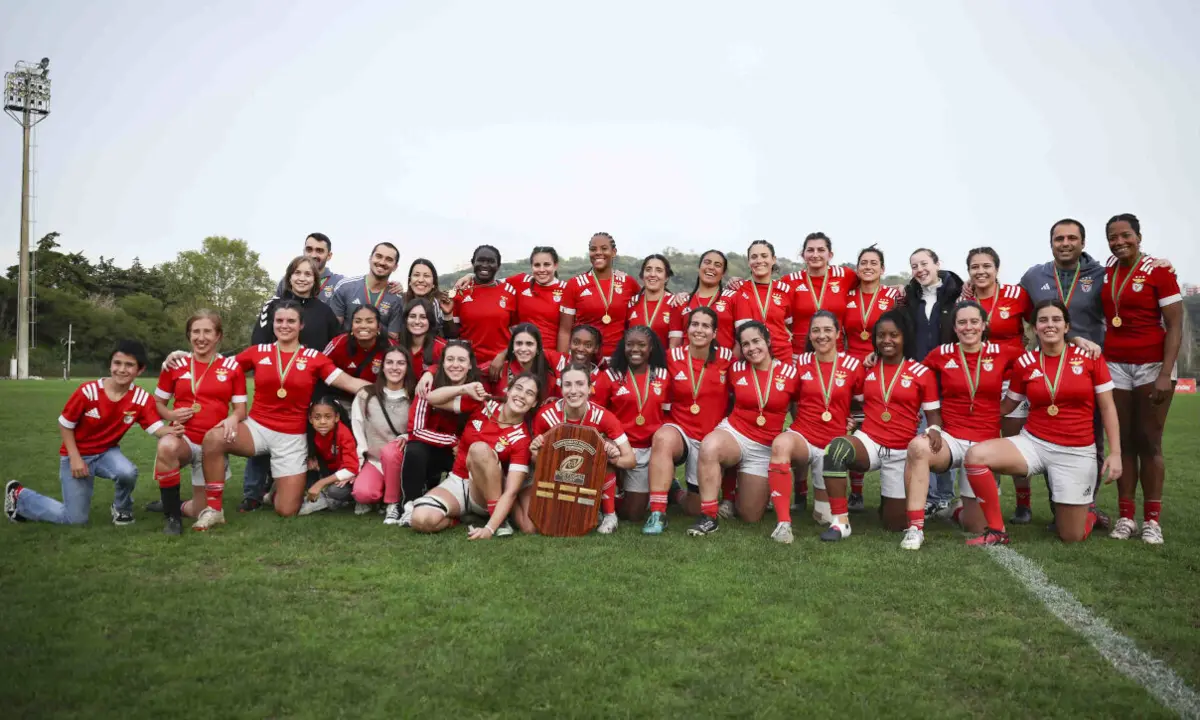 Imagem de contexto do artigo Benfica sagra-se campeão nacional feminino de râguebi ao bater Sporting na final