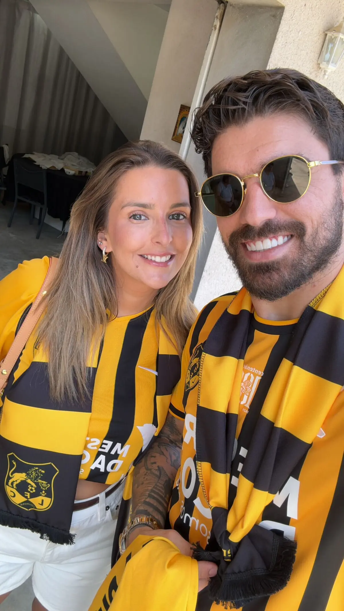 Imagem de contexto do artigo Rúben Neves equipado "à Lourosa" para assistir ao dérbi com o Feirense