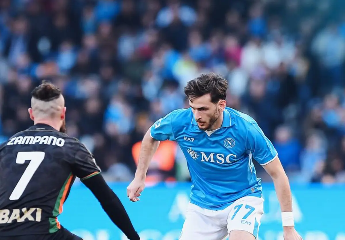 Imagem de contexto do artigo Nápoles vence Veneza e não deixa a Atalanta fugir na liderança