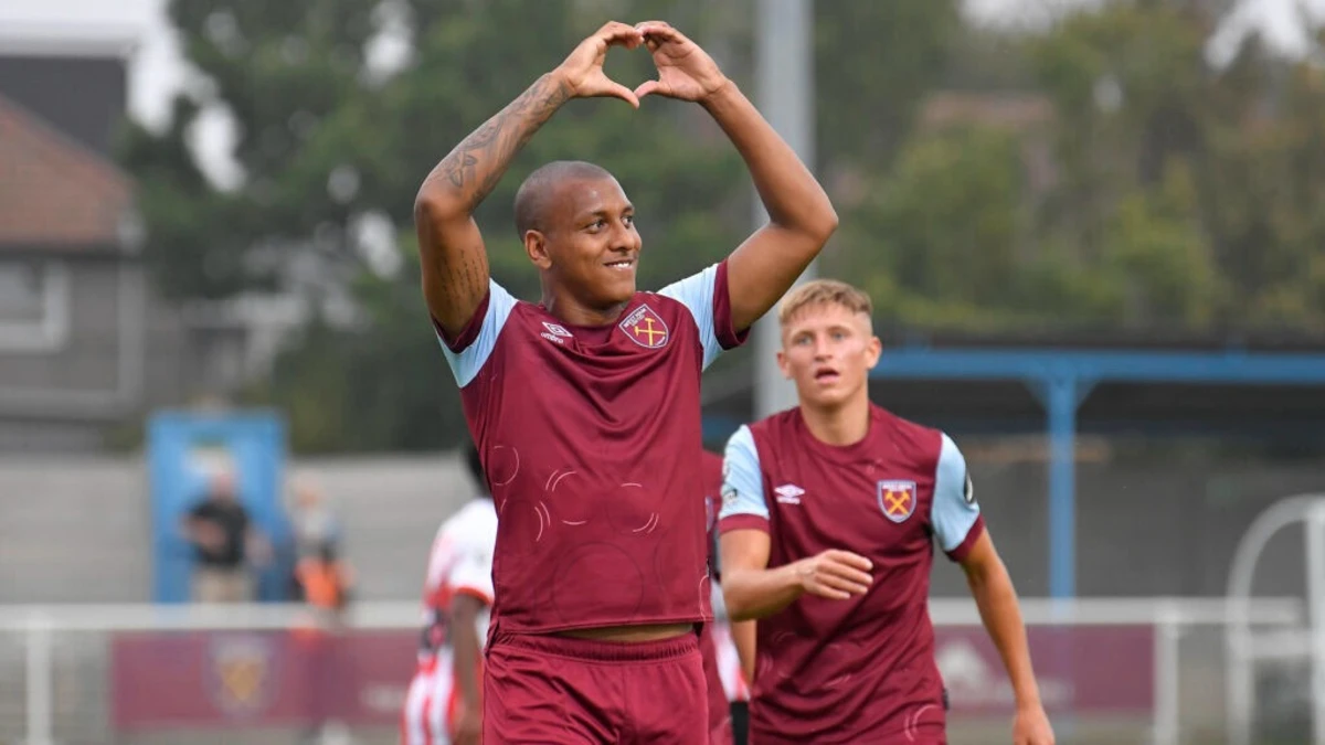 Imagem de contexto do artigo Dois clubes portugueses tentaram empréstimo de central do West Ham