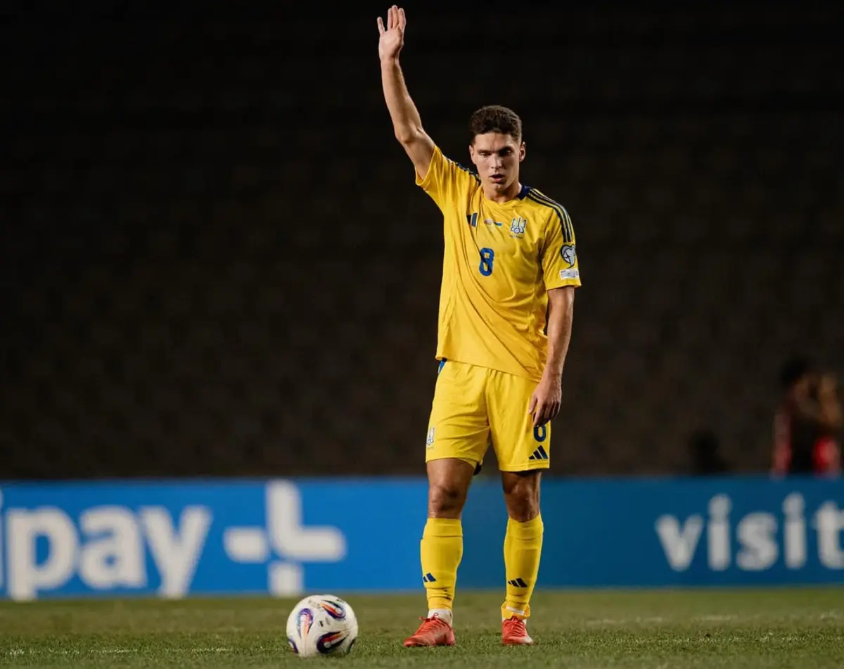 Imagem de contexto do artigo Sudakov "preocupado e inquieto" após bombardeamento à casa da família em Kiev