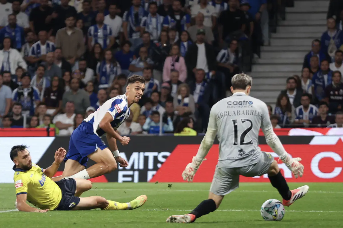FC Porto um a um | Gabri Veiga abriu caminho e defesa fez o resto - O Jogo FC Porto um a um | Gabri Veiga abriu caminho e defesa fez o resto - O Jogo