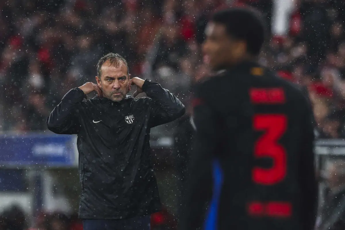 Hansi Flick no Estádio da Luz (créditos: EPA)