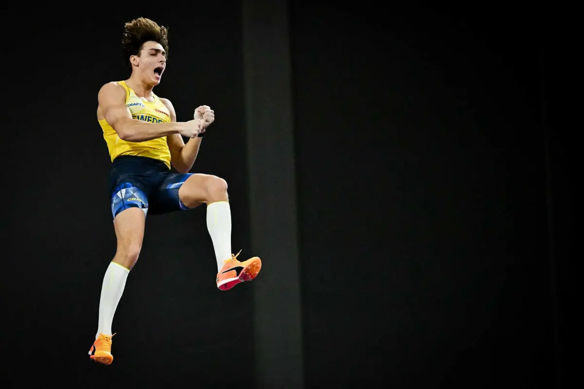 Imagem de contexto do artigo Armand Duplantis bate novamente recorde do mundo do salto com vara