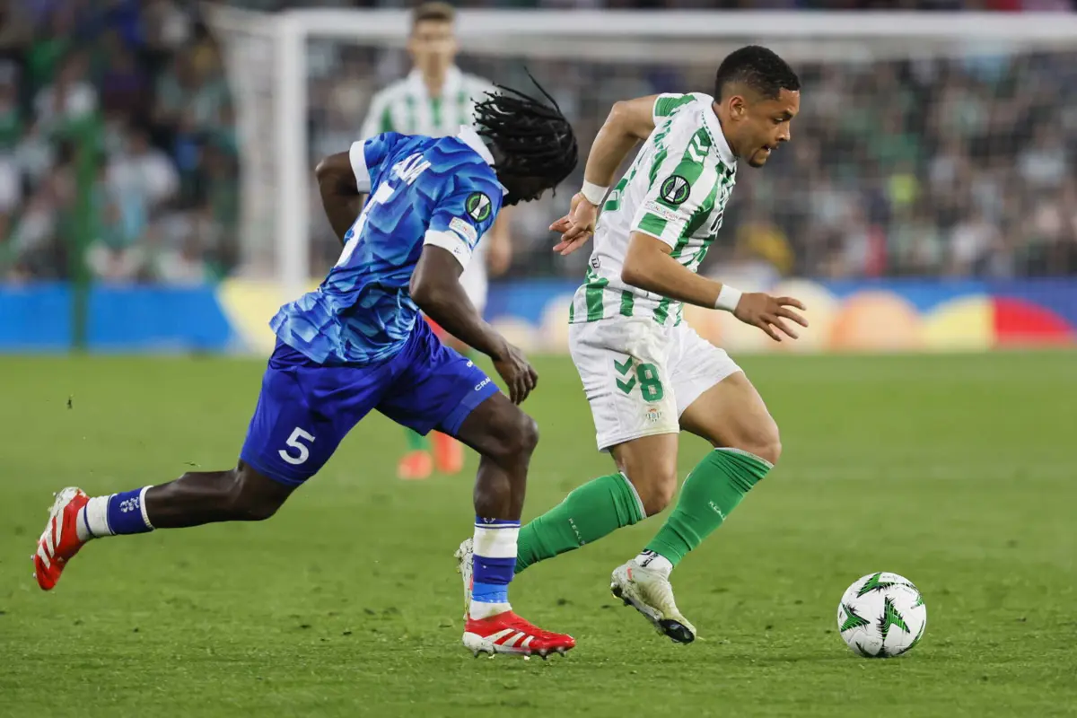 Vitor Roque, avançado do Bétis