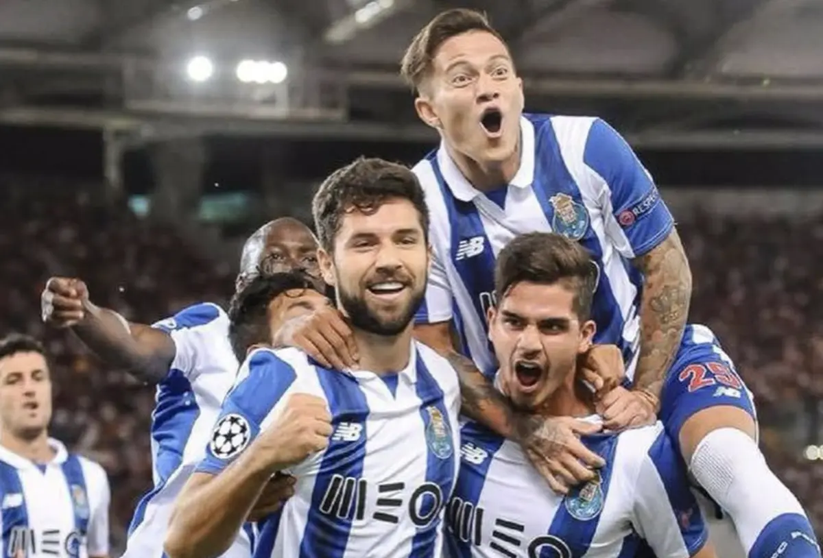 Imagem de contexto do artigo Felipe Augusto recorda FC Porto com saudade: "Revendo a galeria de fotos..."