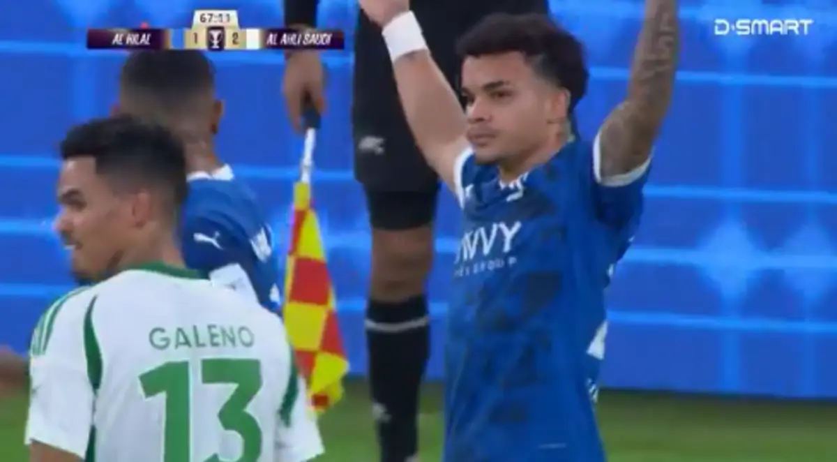 Imagem de contexto do artigo Jorge Jesus lançou Kaio César e tirou-o antes de tocar na bola. Veja o momento