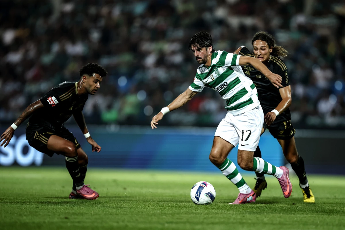 Imagem de contexto do artigo Trincão rejeitou proposta do Al Nassr para se juntar a Ronaldo e João Félix