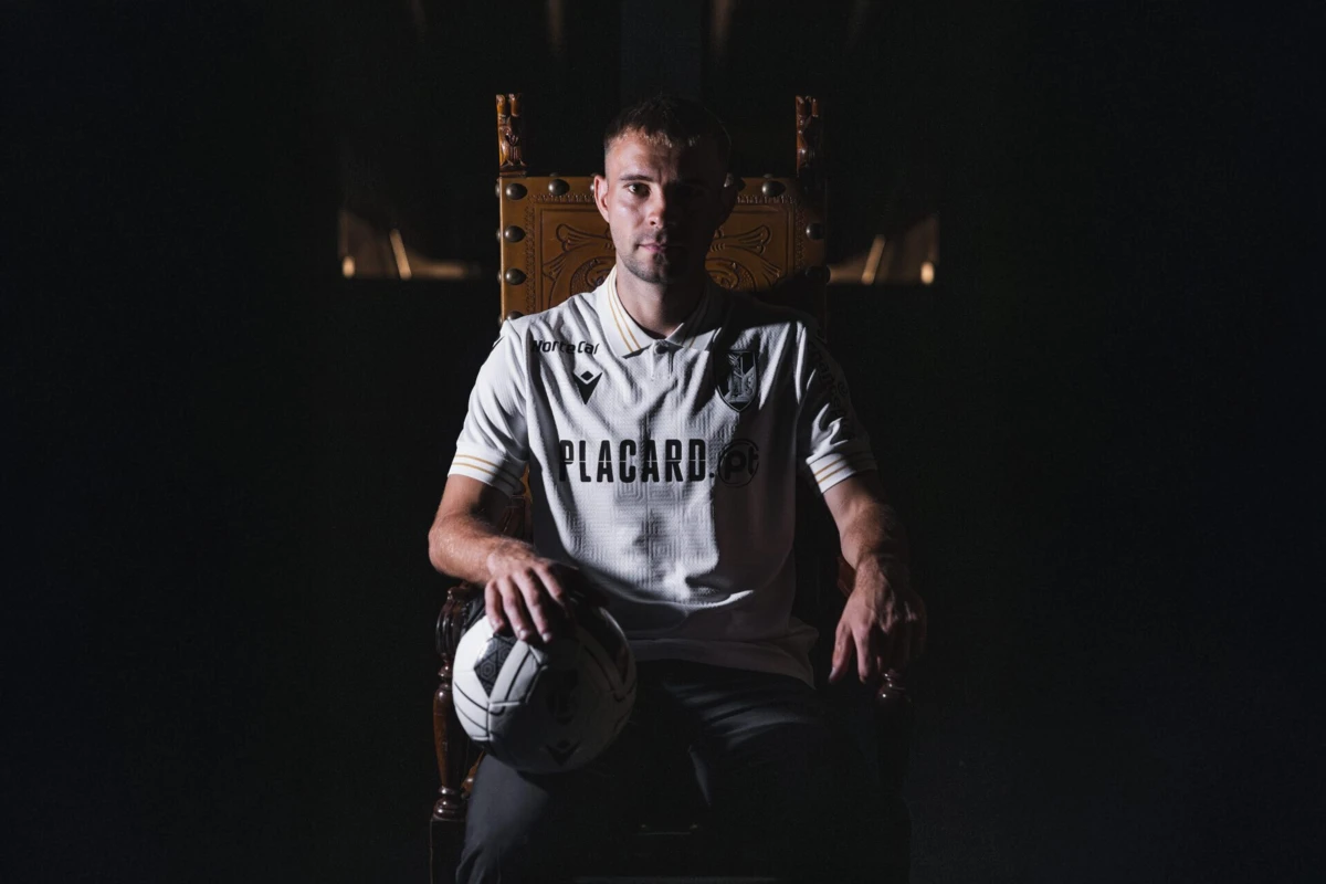 Imagem de contexto do artigo Oficial: Lebedenko é reforço do Vitória de Guimarães