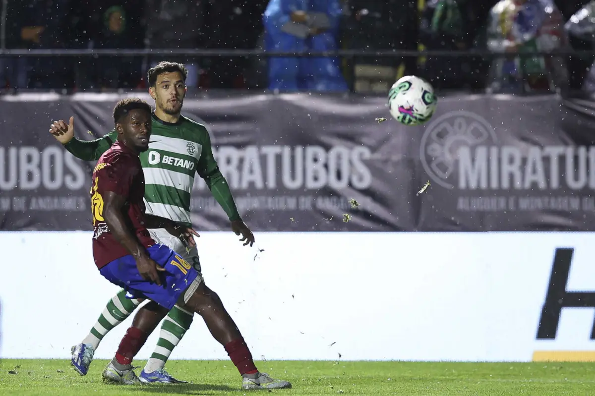 Imagem de contexto do artigo Pote insatisfeito por jogar na lateral, mas dizem que "Amorim quis protegê-lo"