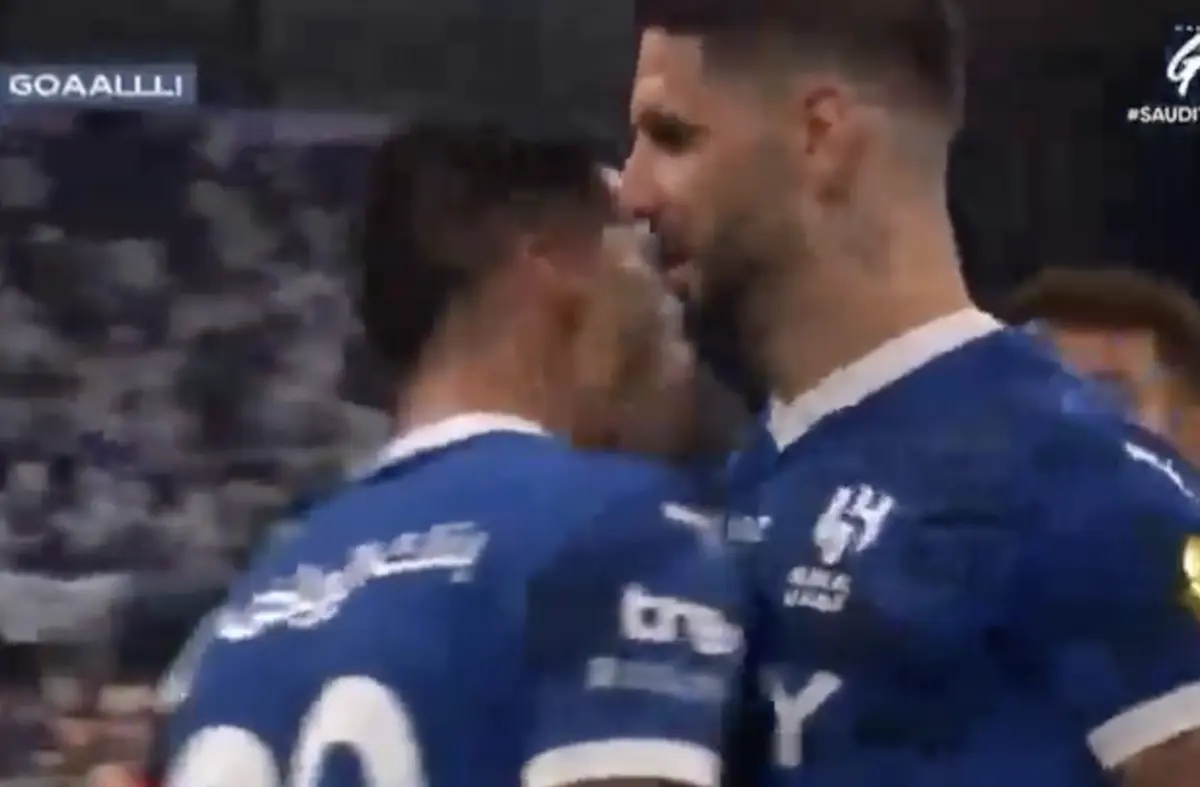 Imagem de contexto do artigo João Cancelo assiste para golo de Mitrovic no Al Hilal-Al Taawon. Veja o lance