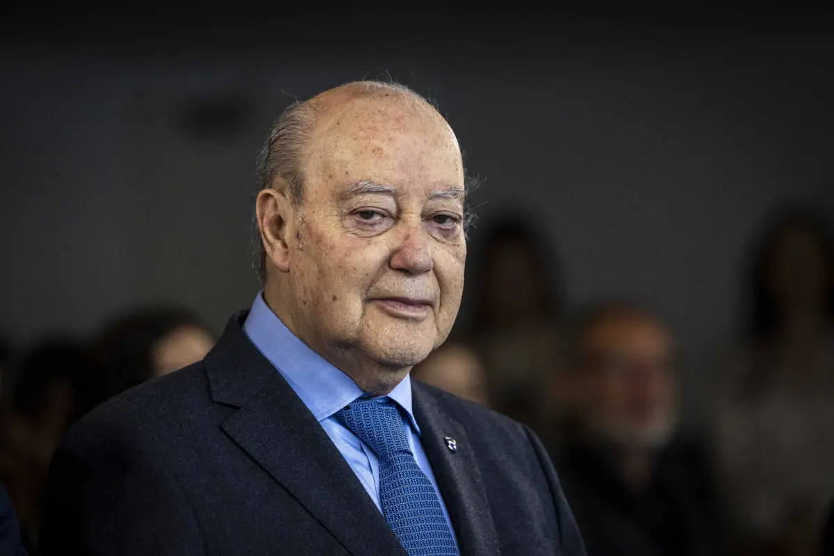 Imagem de contexto do artigo Farense reage à partida de Pinto da Costa: "Profundo pesar"