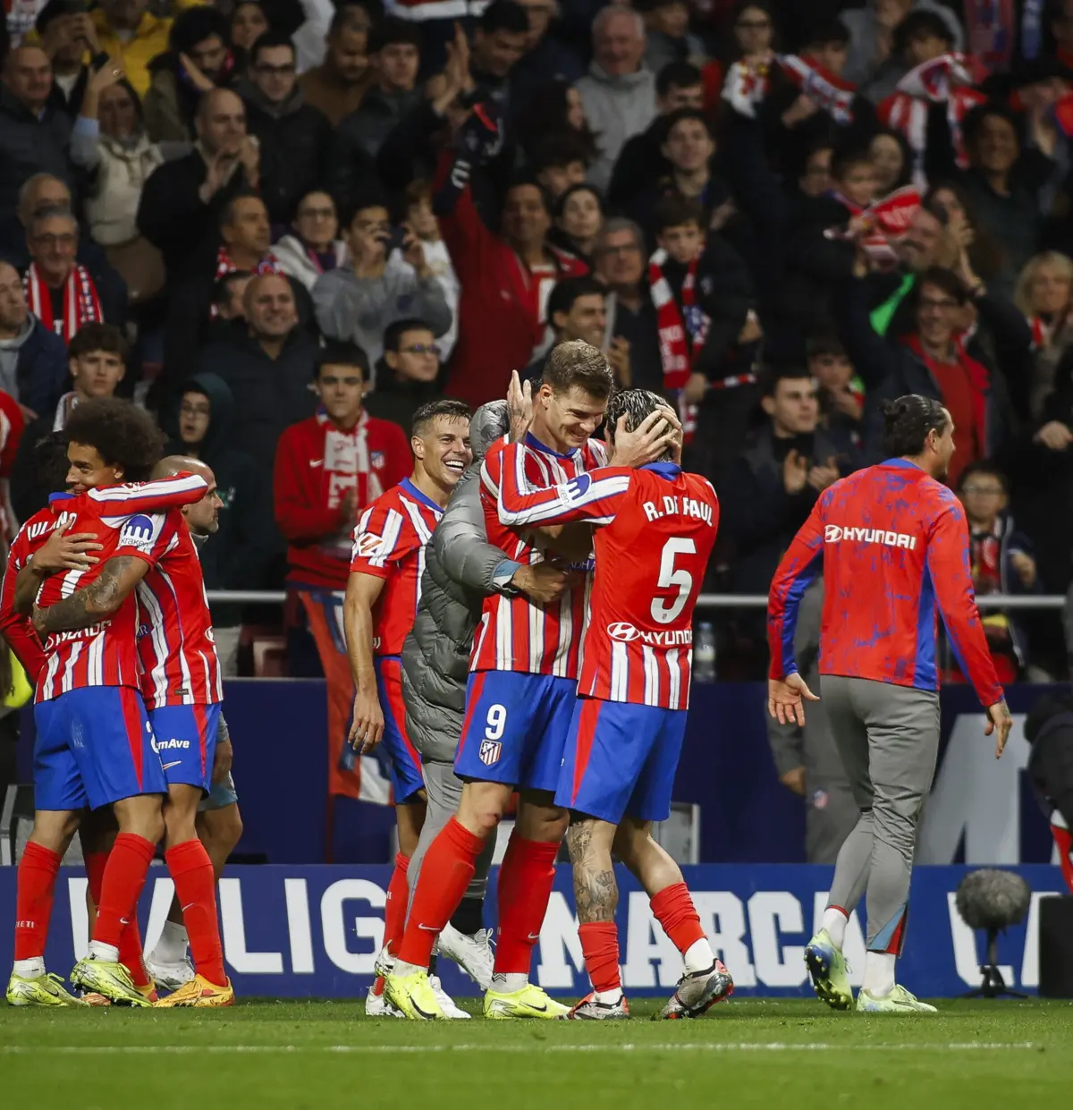 Imagem de contexto do artigo Atlético de Madrid vence Alavés e já é segundo na liga espanhola