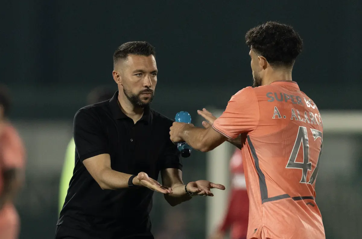 Farioli e Ángel Alarcón