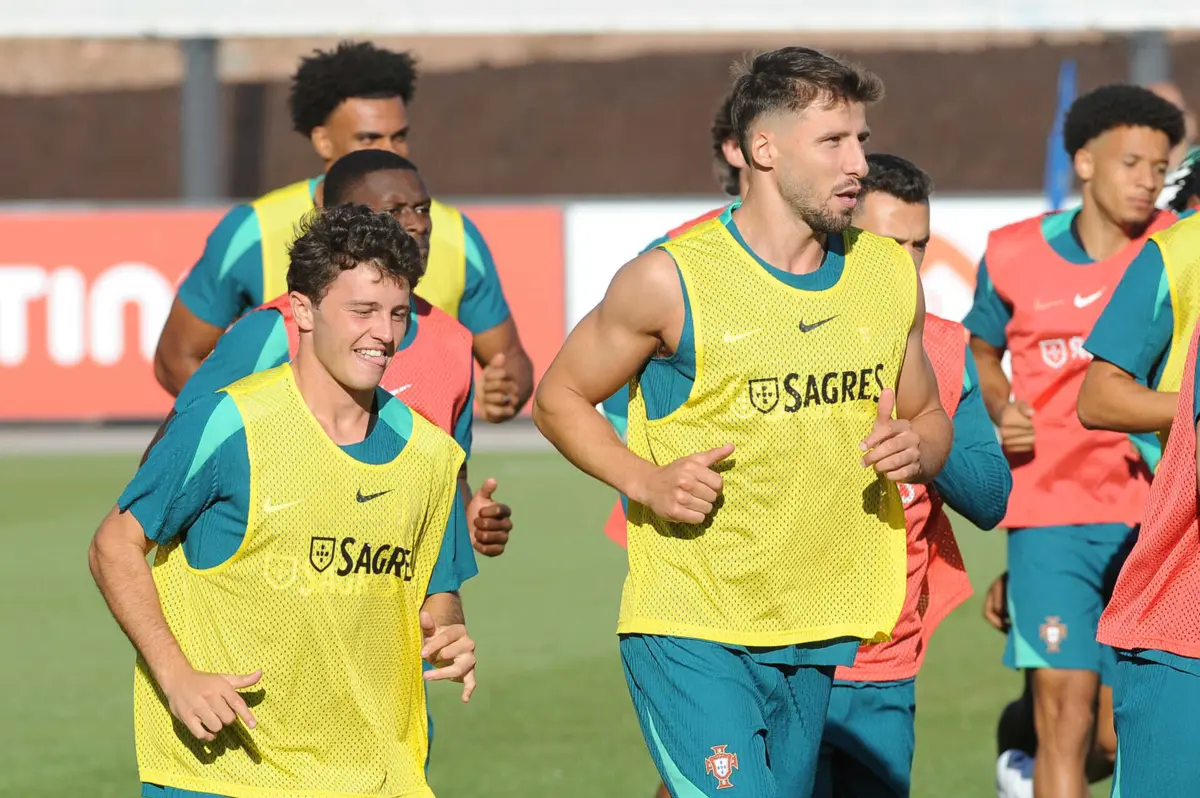 João Neves e Rúben Dias