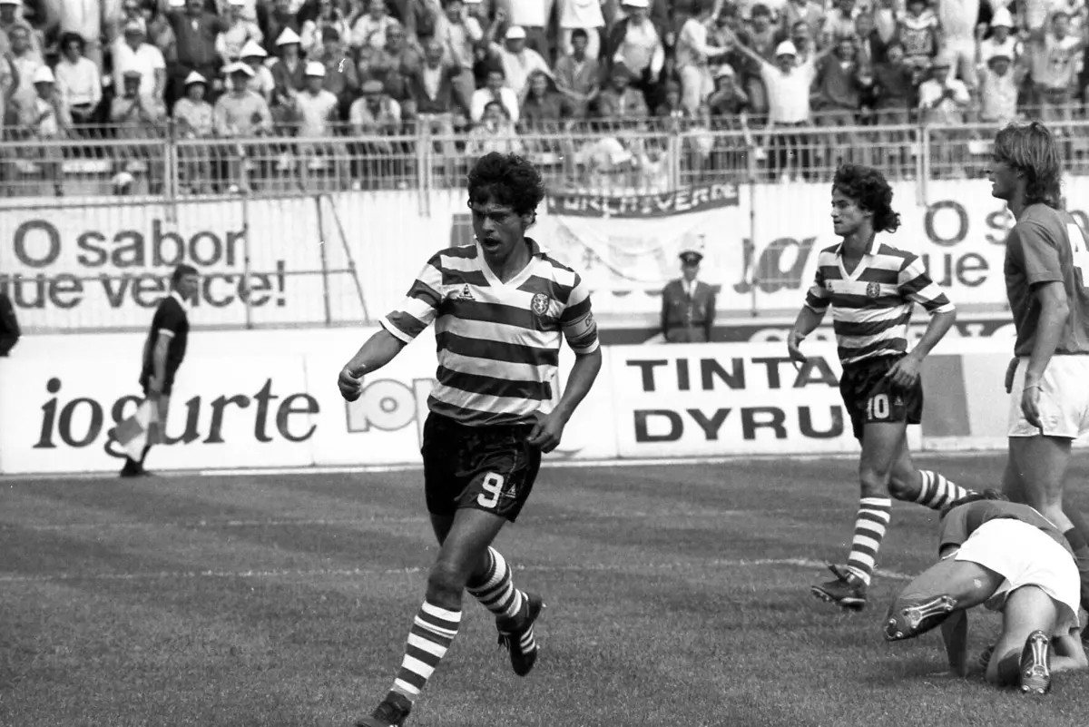 Imagem de contexto do artigo A mensagem do Sporting após a morte de Manuel Fernandes: "Honraremos o teu legado"