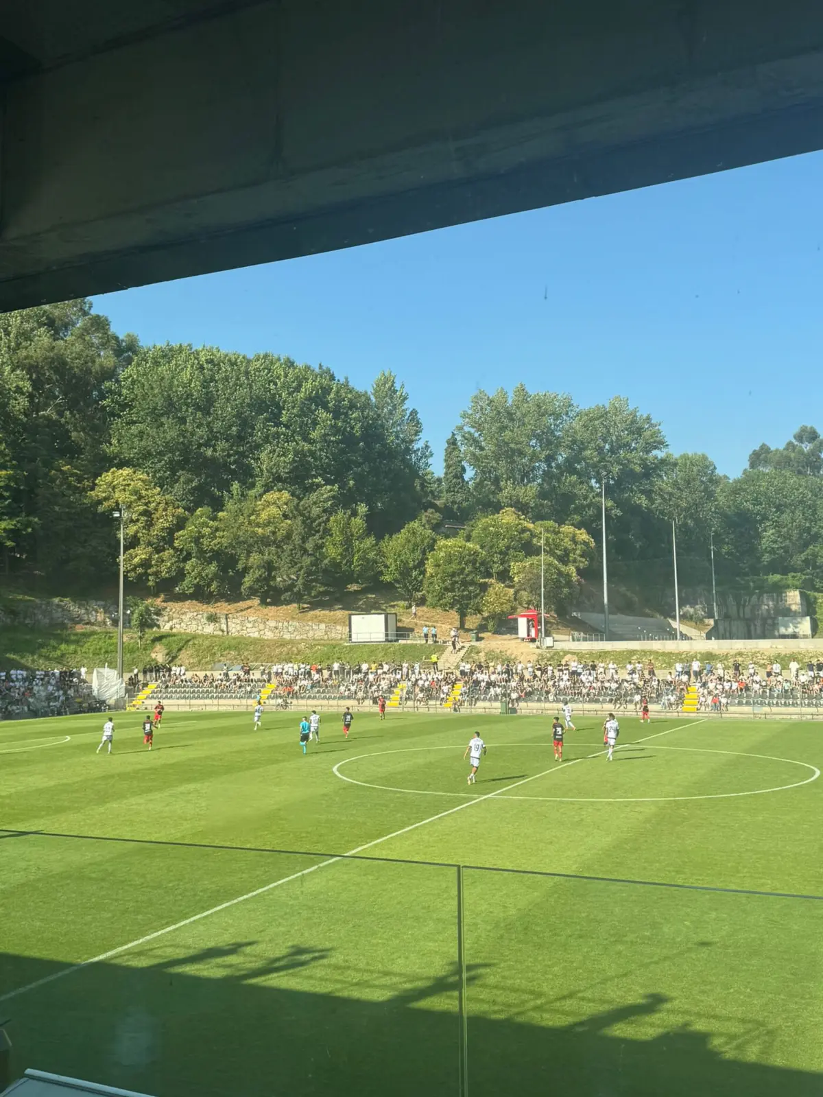 Imagem de contexto do artigo V. Guimarães vence o Ponferradina por 9-0 ao intervalo