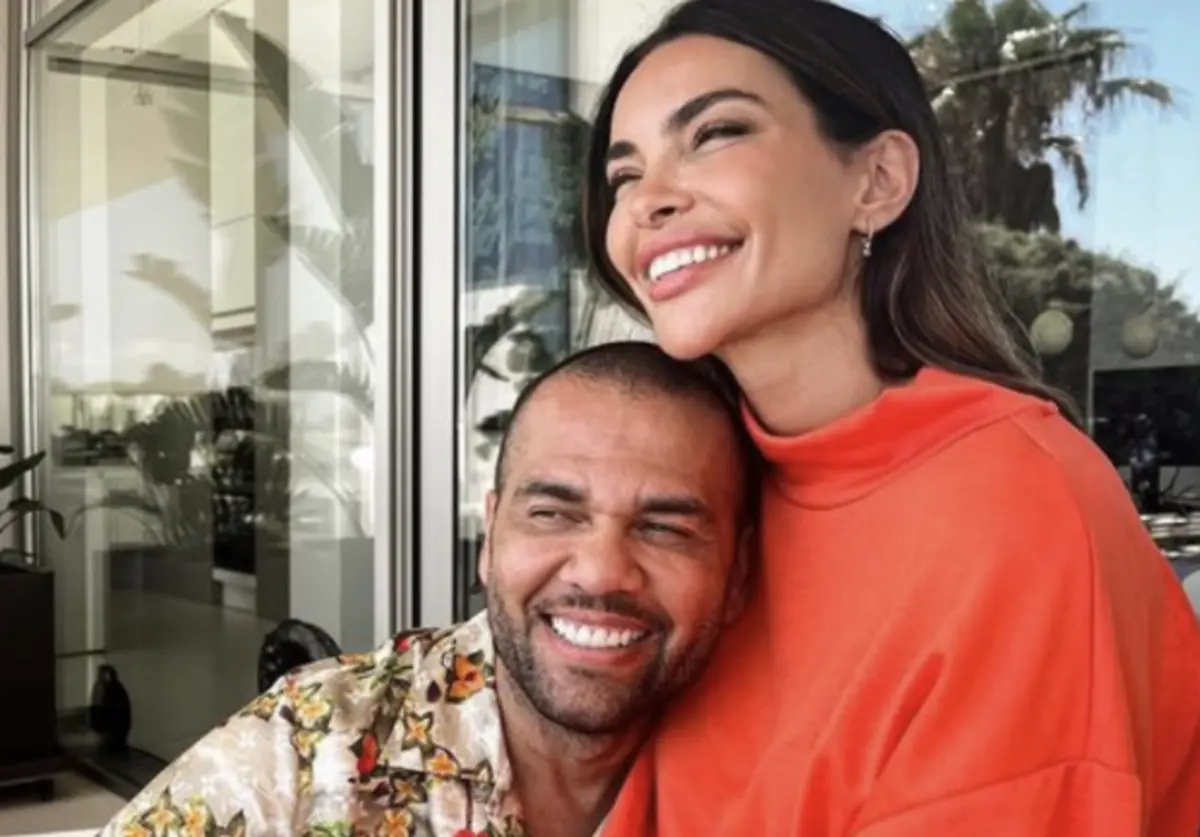 Dani Alves e Joana Sanz (créditos: DR)