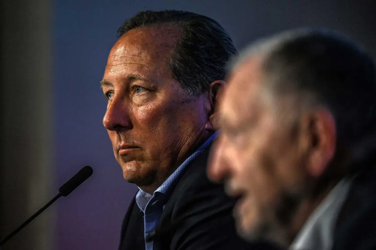 Imagem de contexto do artigo John Textor quer comprar histórico clube inglês que está em crise