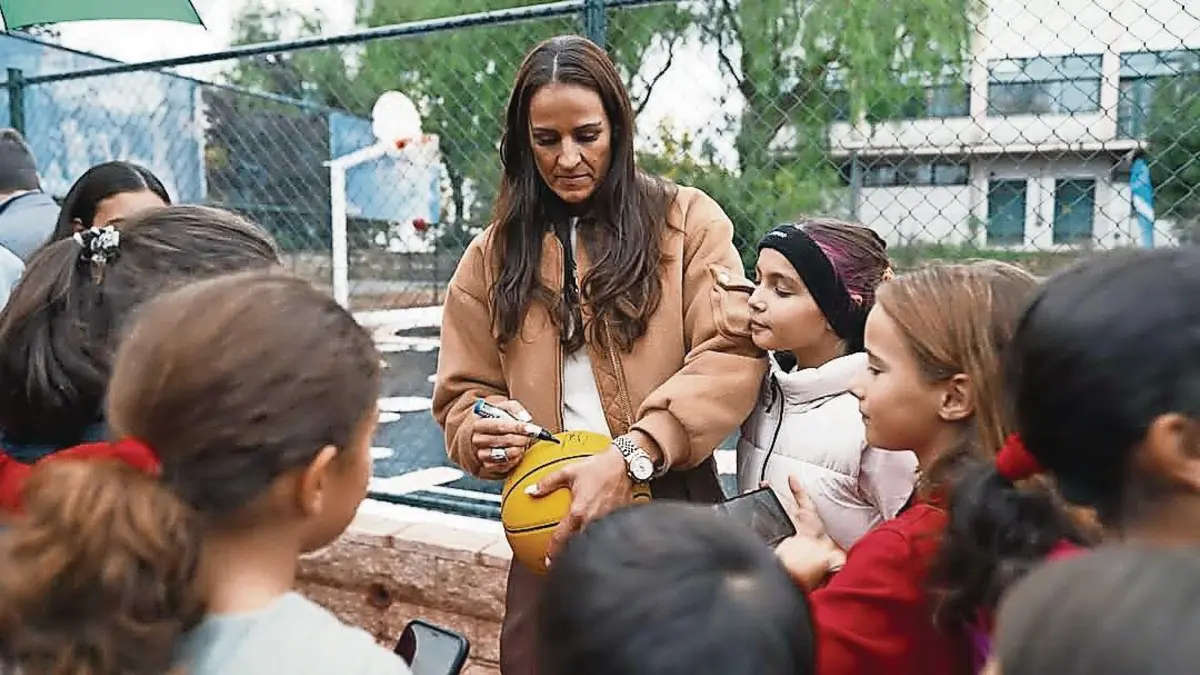 Imagem de contexto do artigo "Jordan soube que era para a Ticha e autorizou"