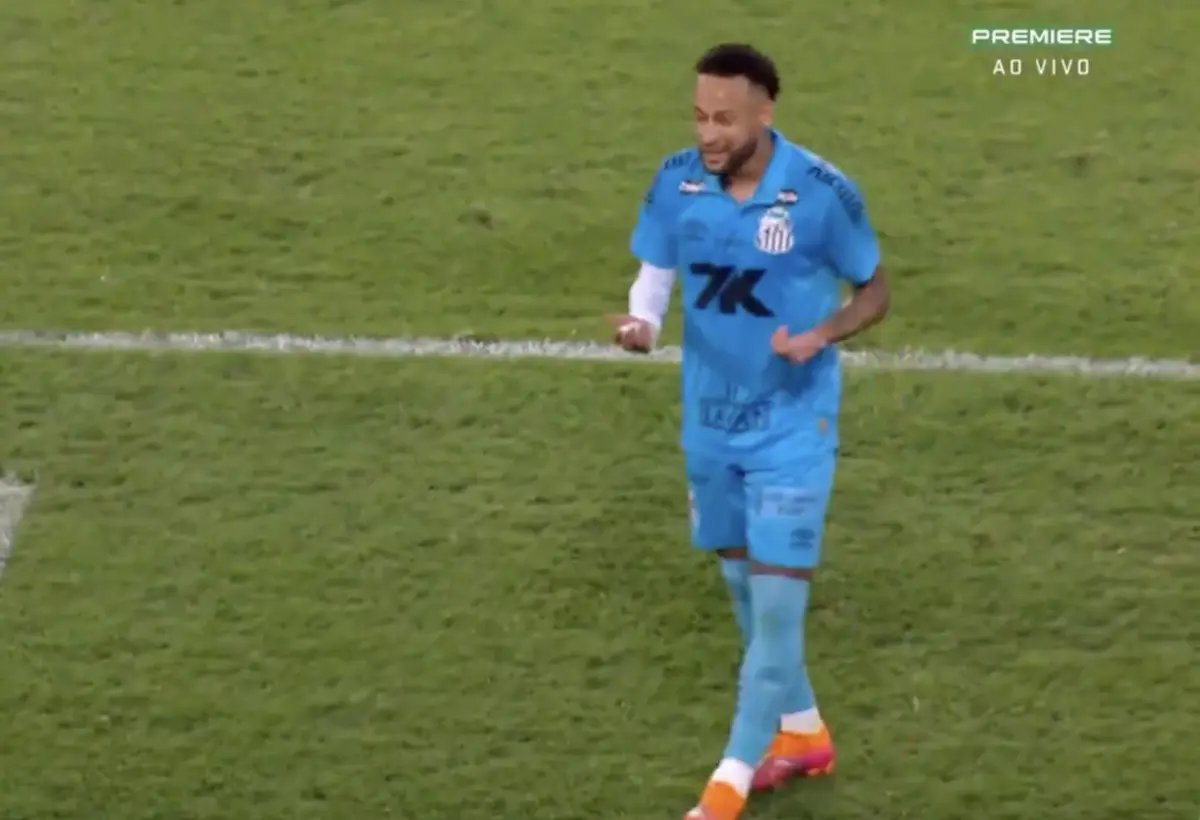 Imagem de contexto do artigo "Vai-me tirar?": Neymar foi substituído e questionou o treinador