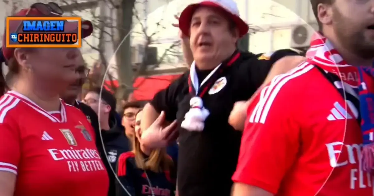 Adepto do Benfica faz gesto racista