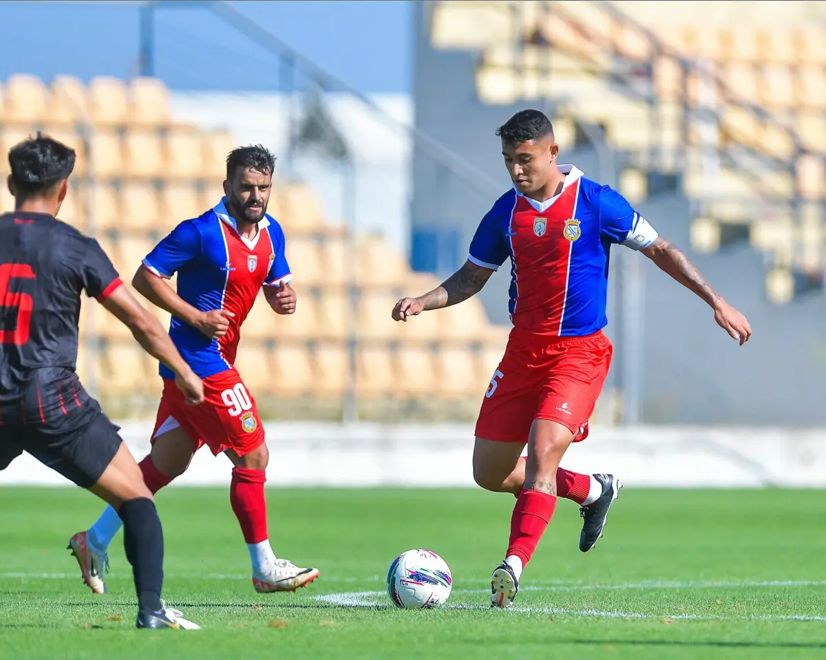 Imagem de contexto do artigo Alverca perde com o Louletano no jogo de apresentação